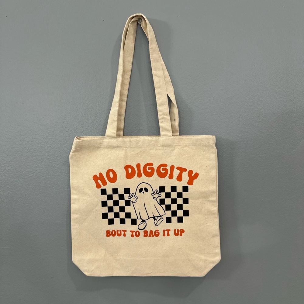Ghost Graphic Tote Bag in Cream and Orange